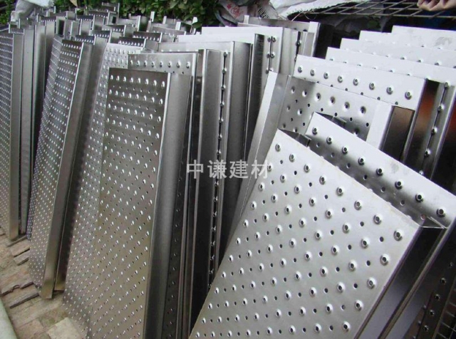 防滑沖孔網(wǎng)-06